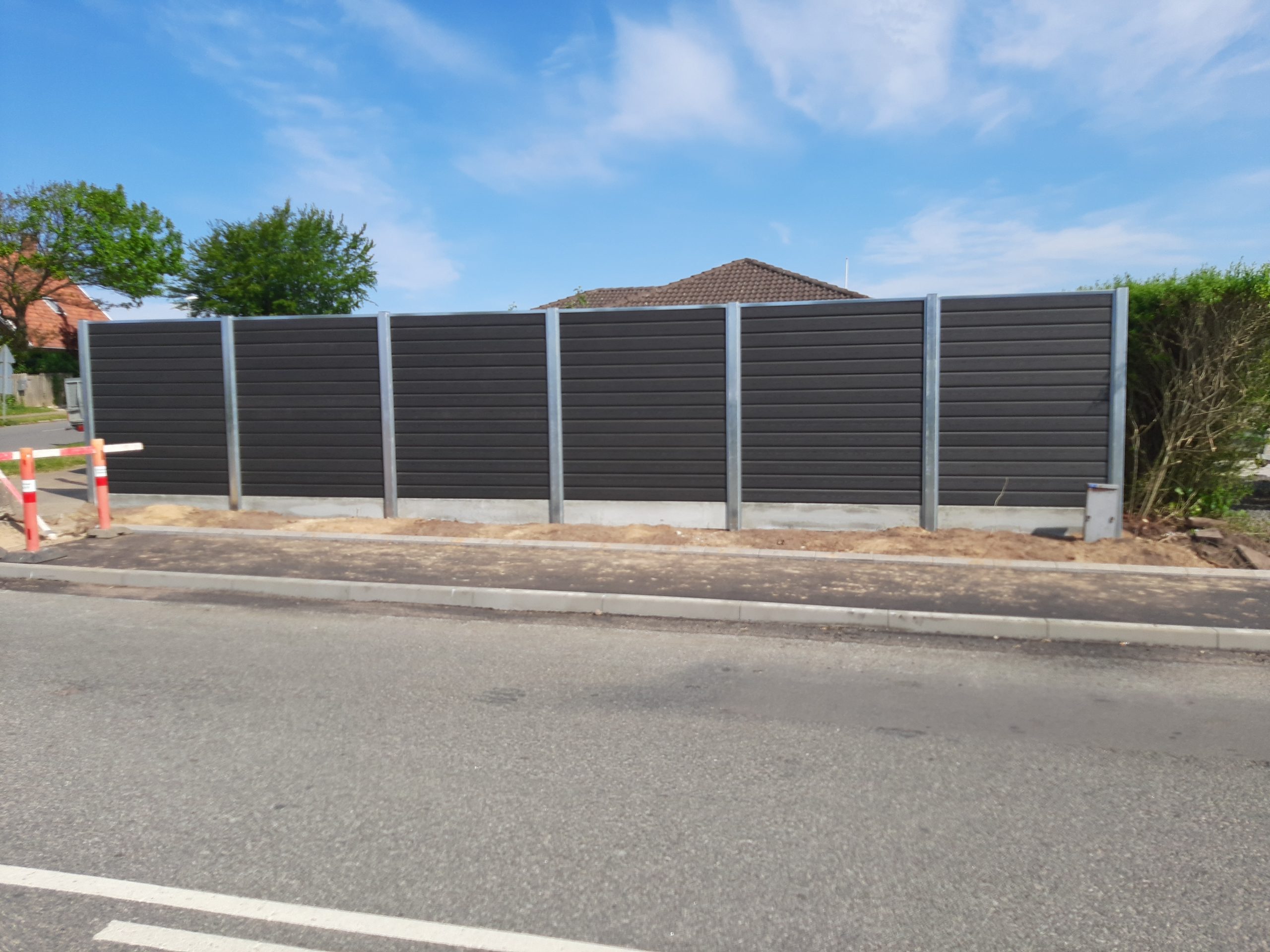 Komposit Hegn XL-Blok Profil – Inkl. Betonbund – Stålstolper (3)